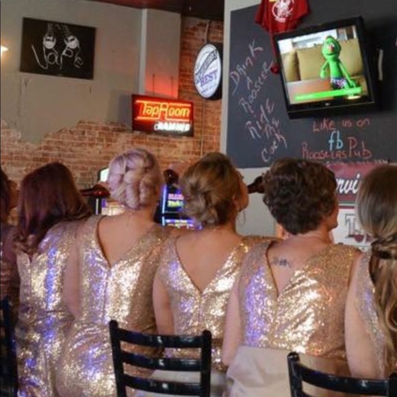 Gold sequin long bridesmaid dress - Picture 3 of 4